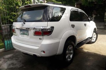 Toyota Fortuner G manual FOR SALE 2010