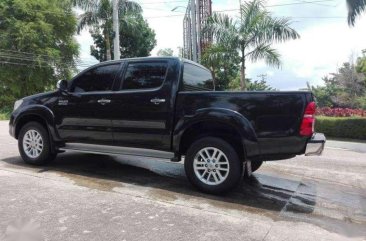 2013 Toyota Hilux G 4X4 AT CEBU PLATE