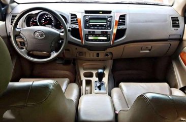 2009 Toyota Fortuner VVTI FOR SALE