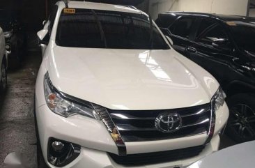 2017 TOYOTA Fortuner 2.4 G 4x2 Automatic White