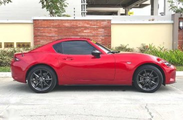 2018 Mazda Miata MX5 RF sports car