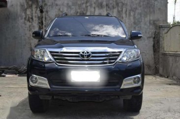 SELLING TOYOTA Fortuner 2012 G Automatic