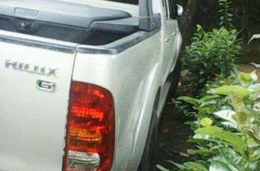 2010 TOYOTA HILUX G MANUAL