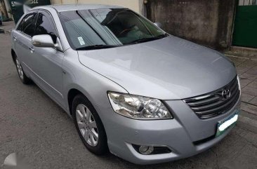 2010 TOYOTA CAMRY V - all leather interior 