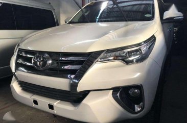 2018 Toyota Fortuner 2.4 G Manual F. White