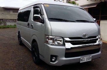 Toyota Hiace gl grandia 3.0 AT 2016 model