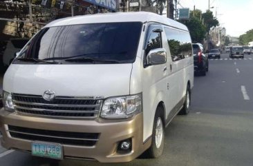 2012 Toyota Hiace Super Grandia At Diesel