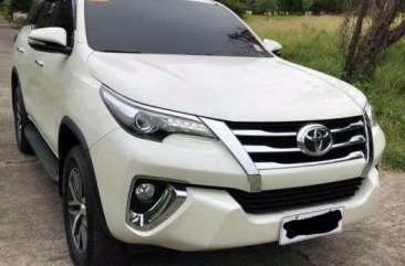 2018 Toyota Fortuner V top of the line FOR SALE