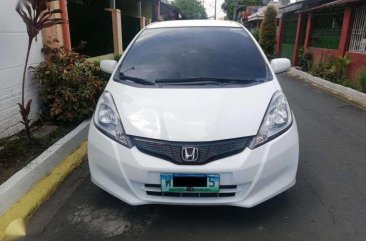 2013 Honda Jazz 1.3 AT FOR SALE