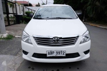 2016 Toyota Innova J G look Family Owned