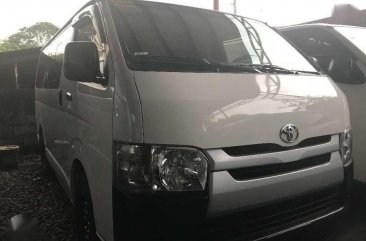 2017 Toyota Hiace Commuter 3.0L Manual White SALE