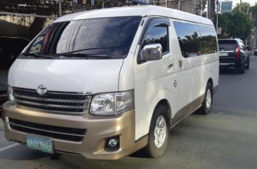 2012 Toyota Hiace Super Grandia At Diesel