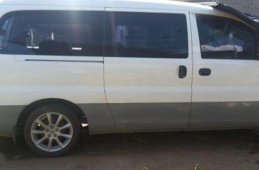 SELLING HYUNDAI Starex Jumbo 2005