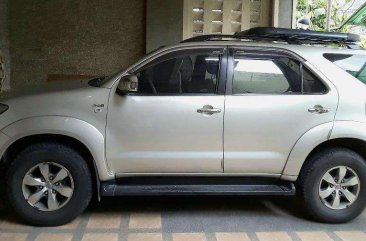 Toyota Fortuner 2006 2.5 DSL AT FOR SALE