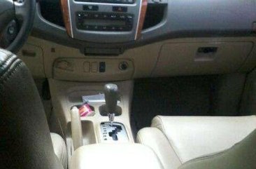 SELLING TOYOTA Fortuner 2009 G