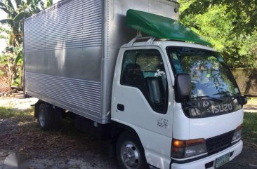 Isuzu Elf Aluminum Close Van