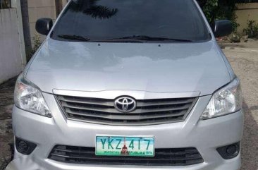 2012 Toyota Innova 2.5 E Manual