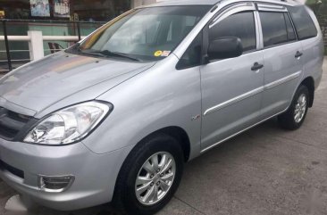 2008 TOYOTA Innova 2.5 J Diesel MT 