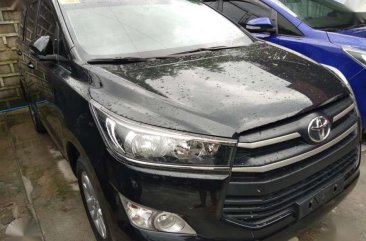 2017 Toyota Innova 2.8E Manual newlook diesel BLACK