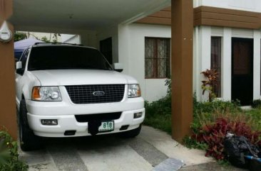 Ford Expedition Automatic Old white 2004