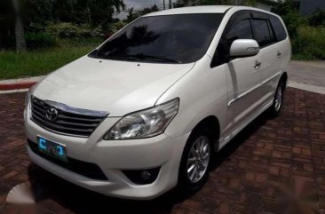 2012 Toyota Innova G White FOR SALE