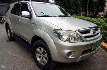 Toyota Fortuner 2.7 G gasoline 2006 FOR SALE