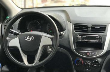 2014 Hyundai Accent 1.4L gas Manual Transmission