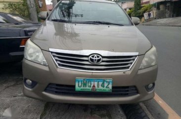 2013 TOYOTA Innova 2.5 G matic diesel