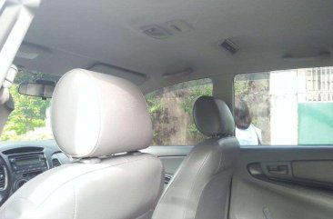 2011 TOYOTA Innova FOR SALE