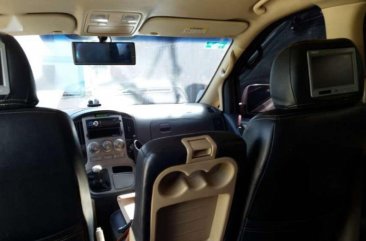 2009 HYUNDAI Grand Starex VGT Manual FOR SALE