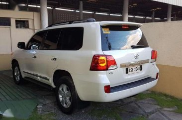 TOYOTA Land Cruiser VX 200 2015 Model Diesel