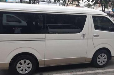 2016 Toyota Hiace GL Commuter Super Grandia