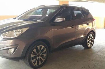 Hyundai Tucson theta II gas 2010 model