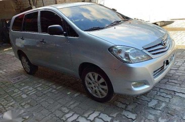 2011 Toyota Innova J FOR SALE