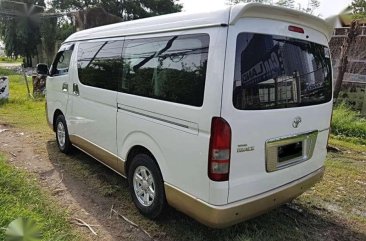 Toyota Hiace super grandia 2011 FOR SALE