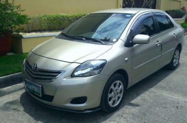 SELLING TOYOTA Vios E 2012