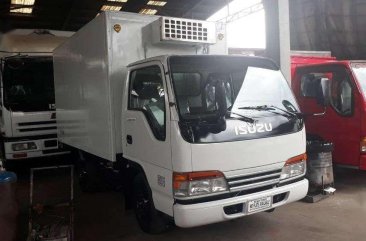 2017 Isuzu Giga 10ft Refrigerated Van For Sale 