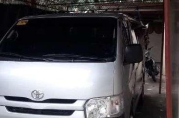 Toyota Commuter Hi-Ace 3.0 2017 Model Van for Assume