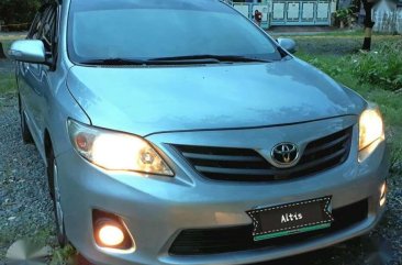 SELLING TOYOTA Altis 2011 G AT