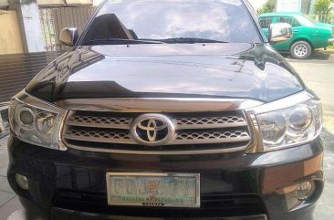 2011 Toyota Fortuner Loaded FOR SALE