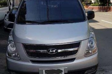 2009 Hyundai starex -automatic transmission -diesel