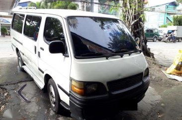 2003 Toyota Hiace commuter FOR SALE