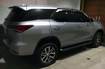 Toyota Fortuner 4X2 V DSL AT 2017 