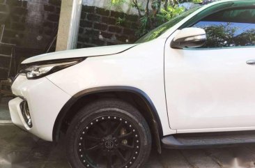 Toyota Fortuner 4x2 V AT 2017 FOR SALE