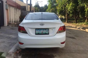 Hyundai Accent 2011 manual FOR SALE