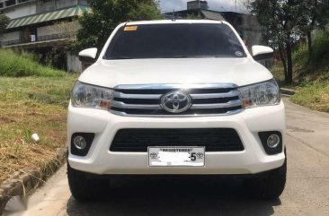 2017 TOYOTA Hilux 4x2 Manual FOR SALE