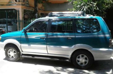 Toyota Revo 2000 Automatic FOR SALE