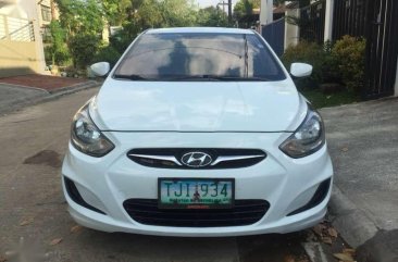 Hyundai Accent 2011 manual FOR SALE