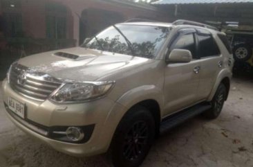 Toyota Fortuner V AT Automatic Transmission 2014 model