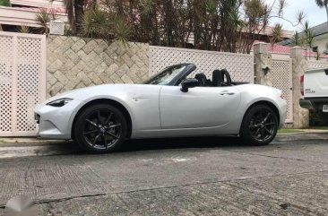 2015 Mazda Miata MX-5 Like brand new!